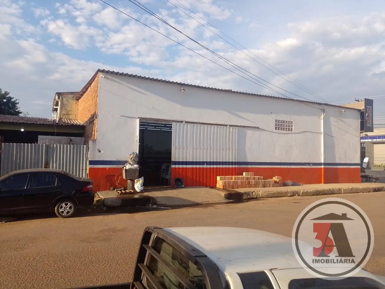iMPERDIVEL IMOVEL COMERCIAL DE 220M2 - ZONA SUL AV. PAU FERRO - Foto 4
