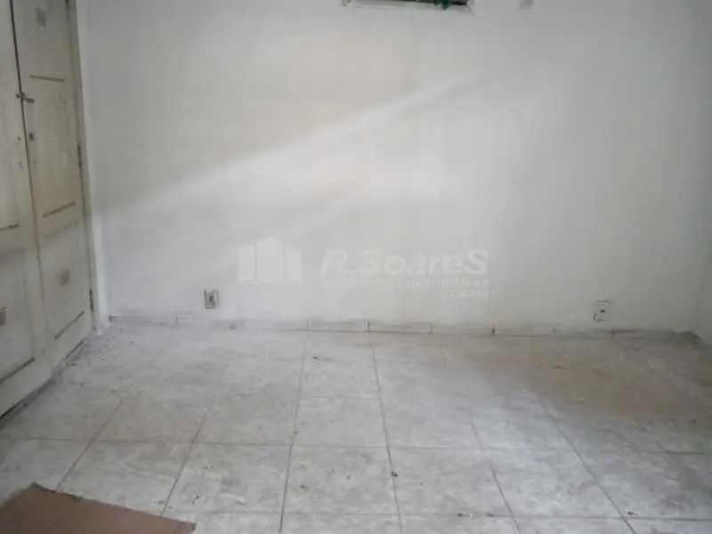 Locação de prédio com 2 andares, composto de 6 salas - Foto 4