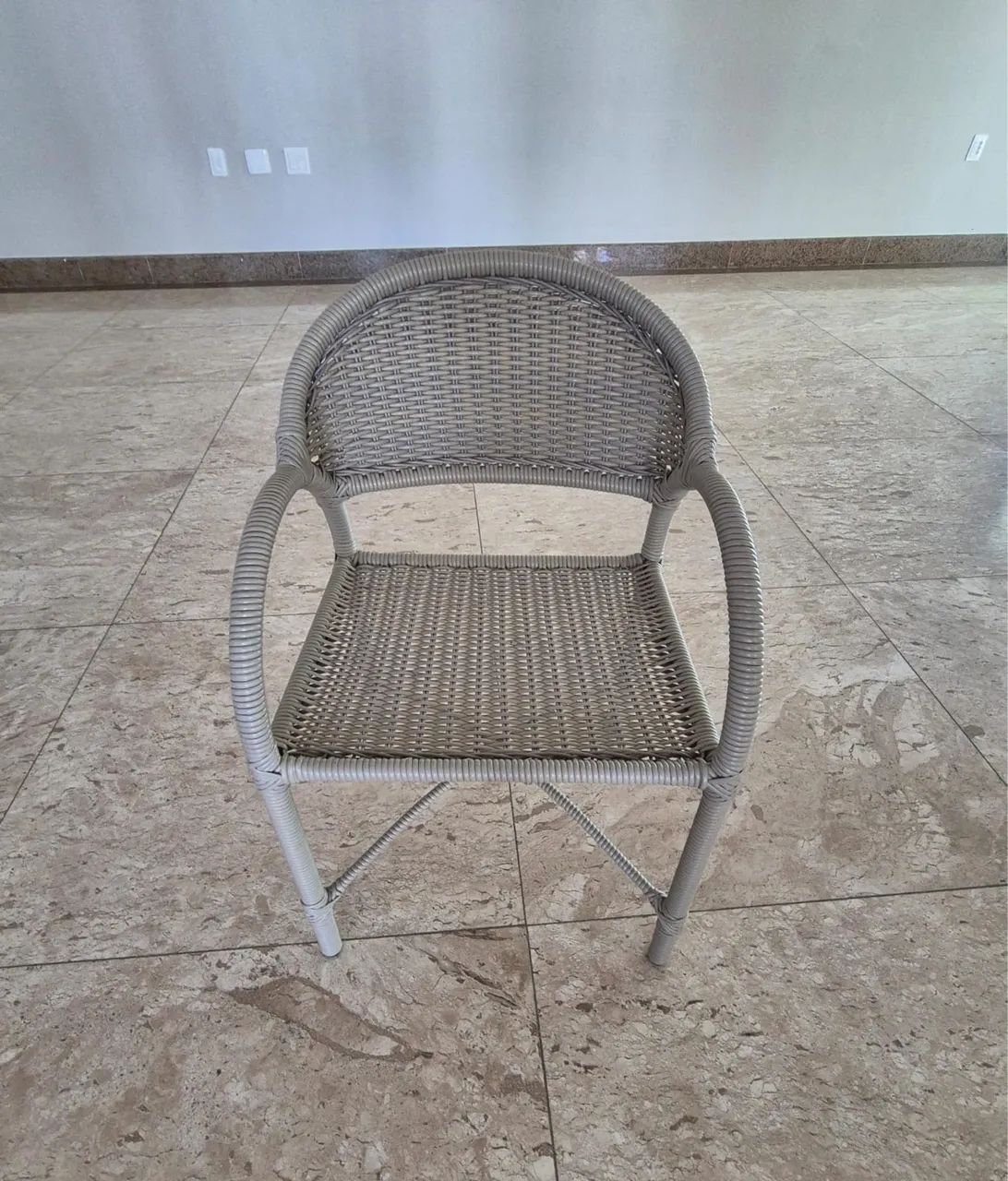 Conjunto mesa com cadeiras - Foto 2