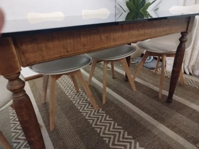 MESA DE JANTAR ( SÓ A MESA) - Foto 2