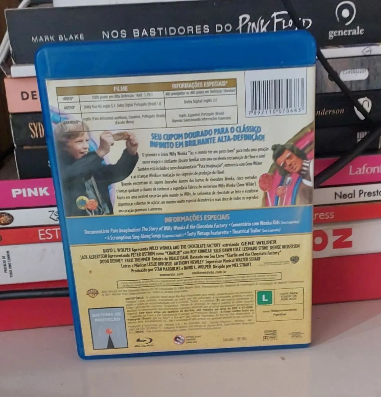 Blu-Ray Willy Wonka A Fantástica Fábrica de Chocolate- Clássico de 1971- Original  - Foto 2