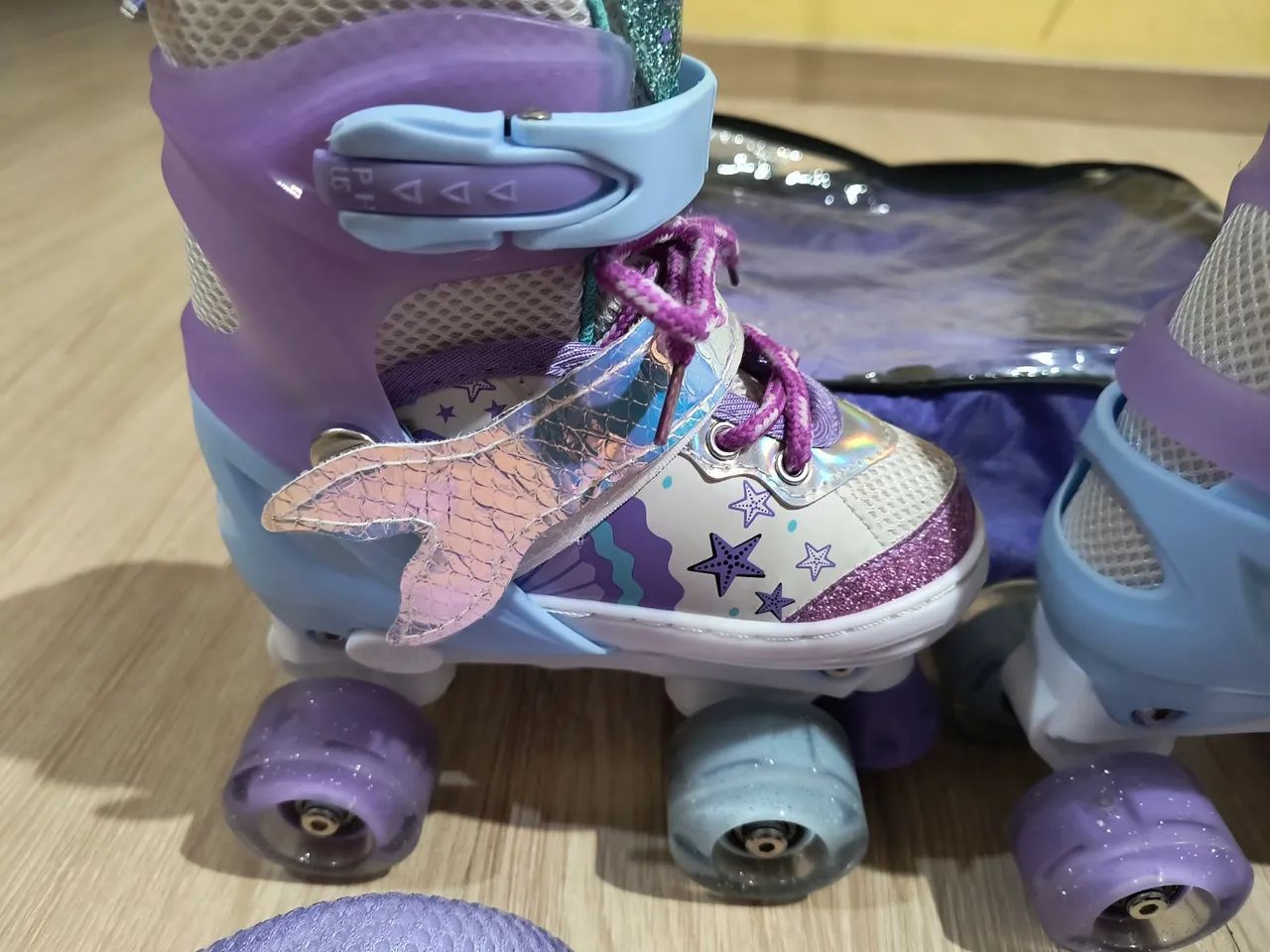 Patins 4 rodas infantil 