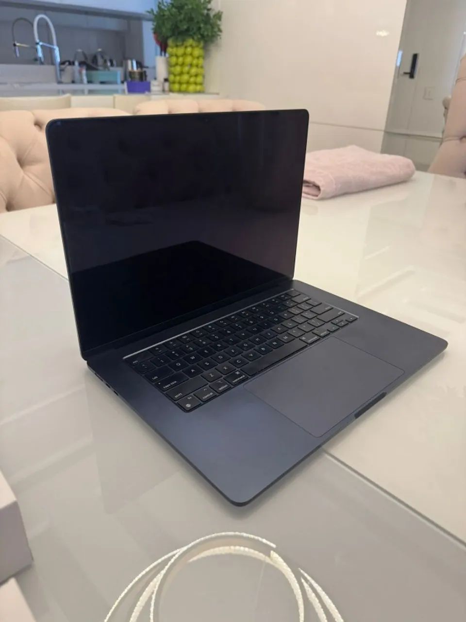 Macbook Air M2 15 polegadas - 8gb de RAM- Midnight