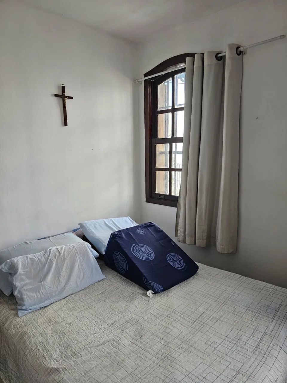 Quarto ótima localização  - Foto 4