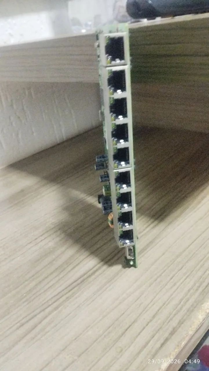 SWITCH PoE Reverso Intelbras DF 910 - Foto 4