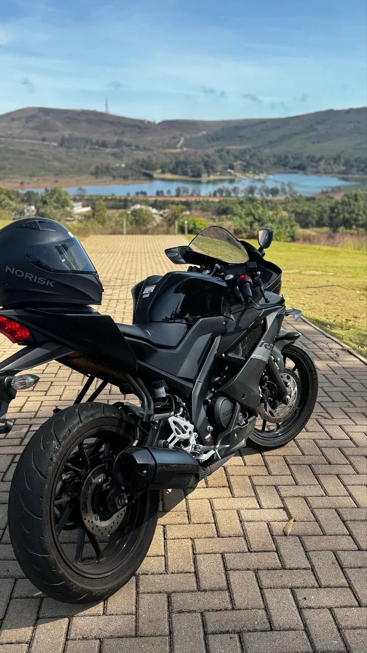Yamaha R15 - Foto 3