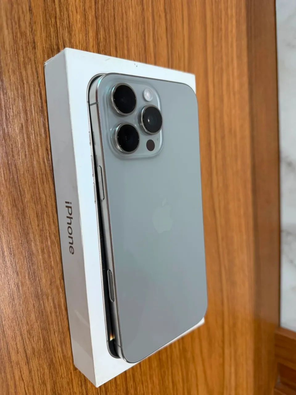 iPhone 16 pro Max 256gb  - Foto 2