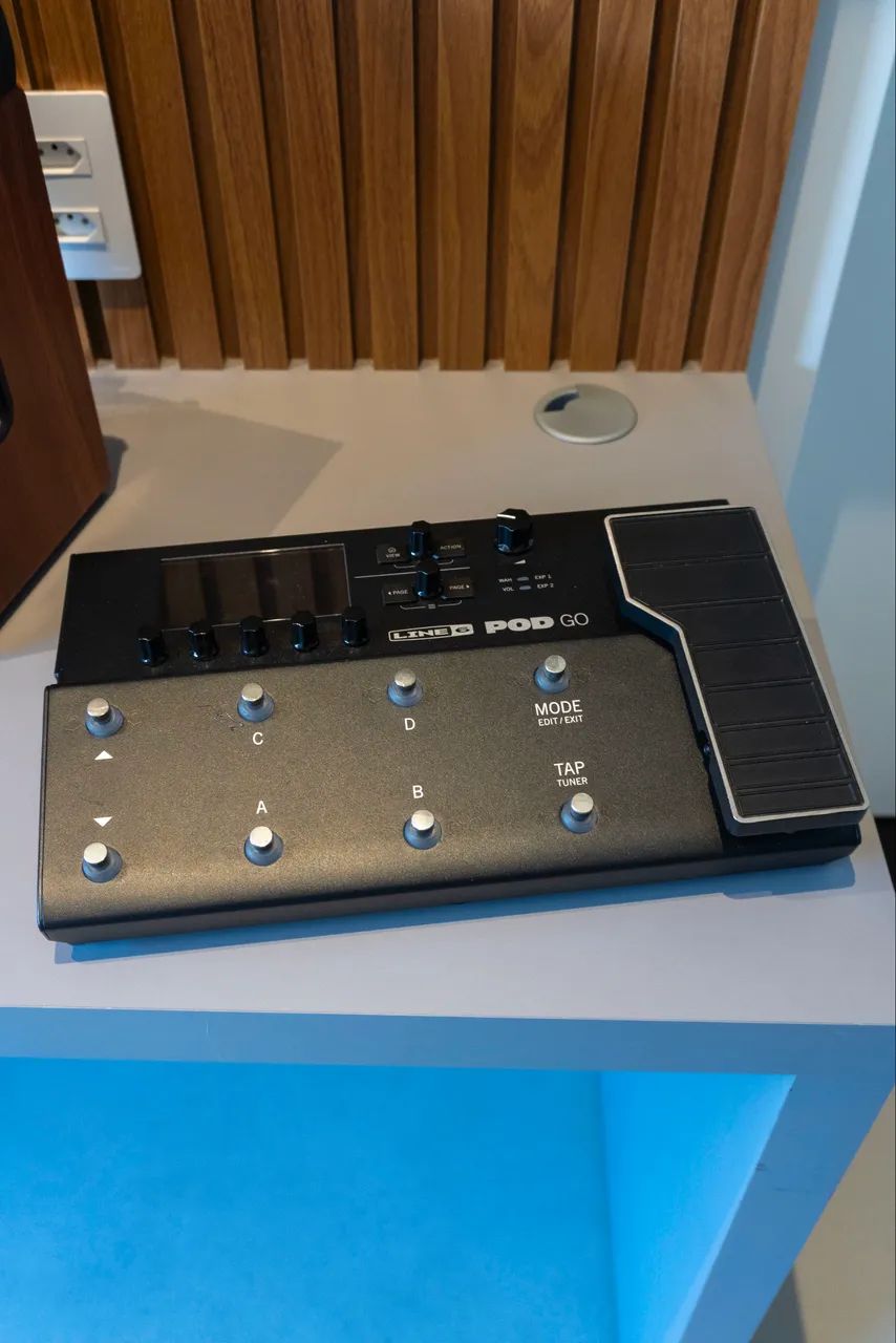 Pedaleira Line6 Pod Go
