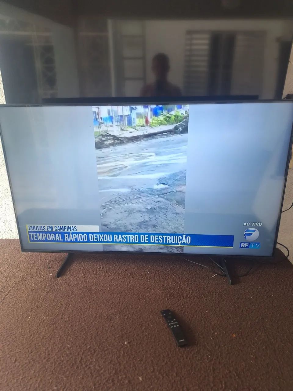 TV SMART SANSUNG 4K COM XBOX INTEGRADO TUDO EM UM 50 POLEGADAS FUNCIONANDO PERFEITAMENTE  - Foto 3