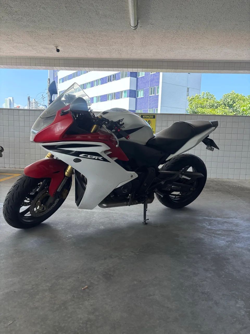 CBR 600 F 