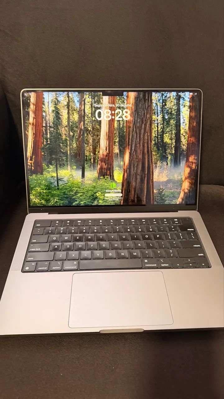 MacBook Pro M3 2023 - Foto 4