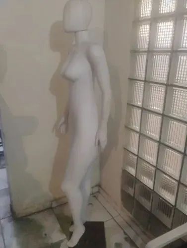 Manequim Feminino - Foto 2