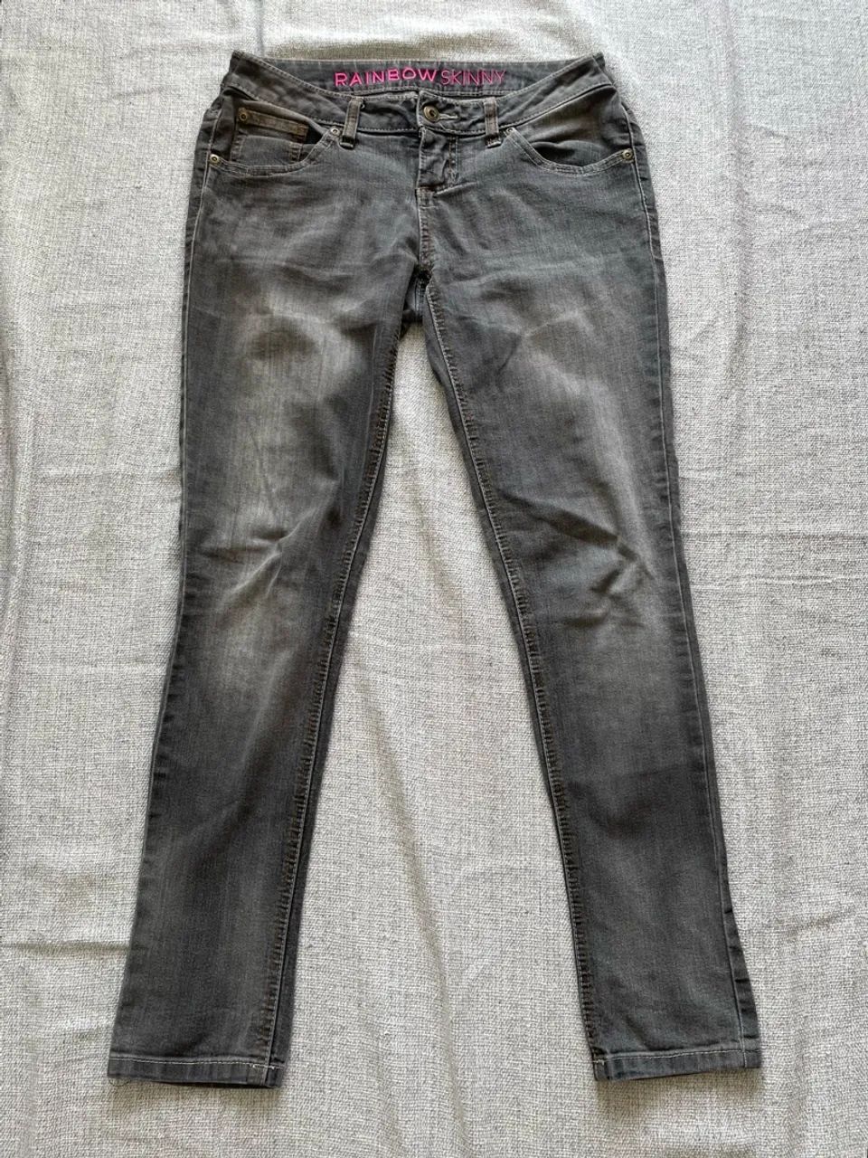 calça jeans rainbow skinny