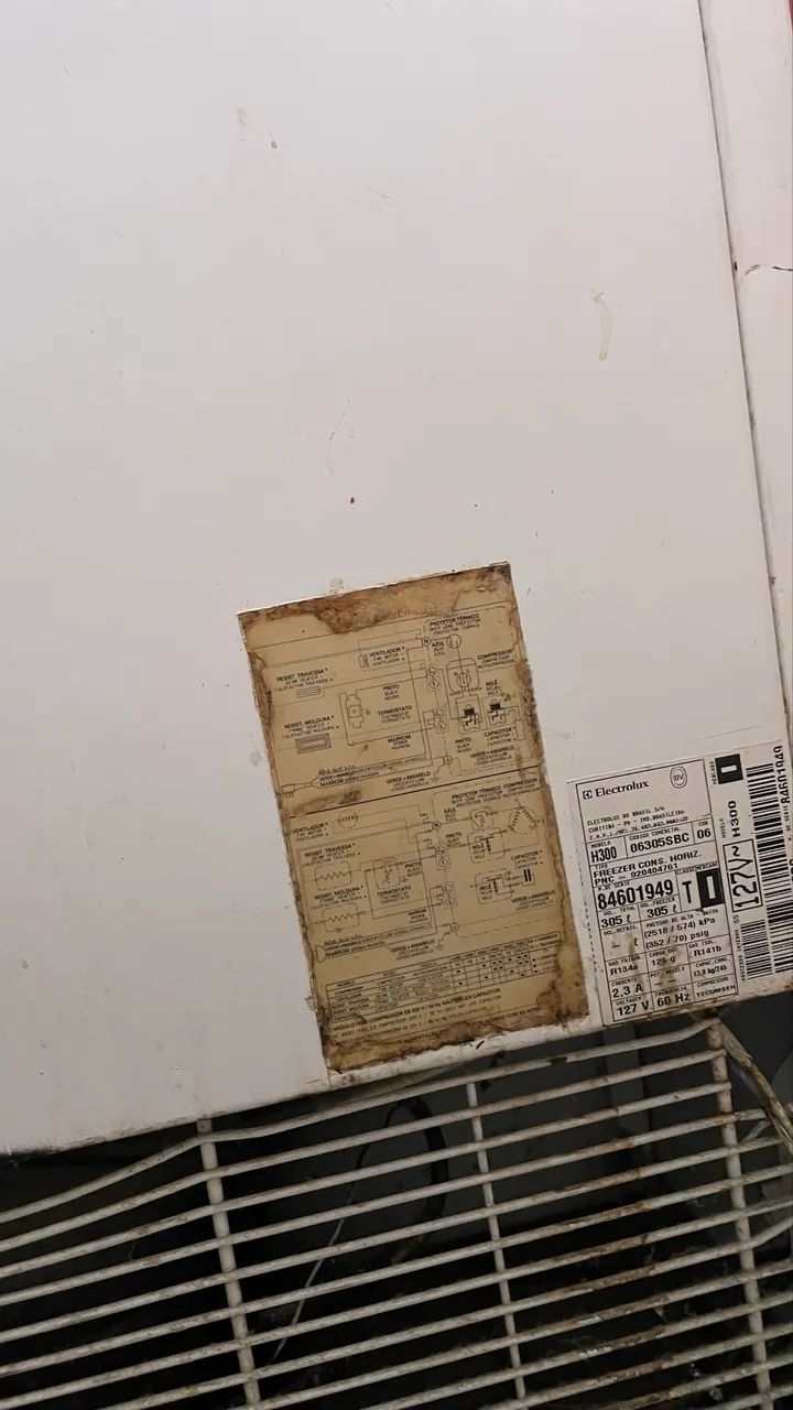 Freezer Horizontal 305l - funcionando perfeitamente - apresentou problemas com recorrência - Foto 3