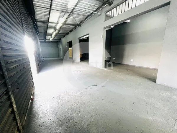 prédio comercial recém reformado em ótima localização ! - Foto 2