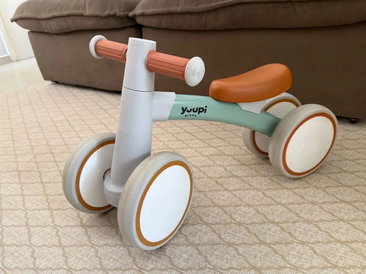 Bicicleta de equilíbrio 