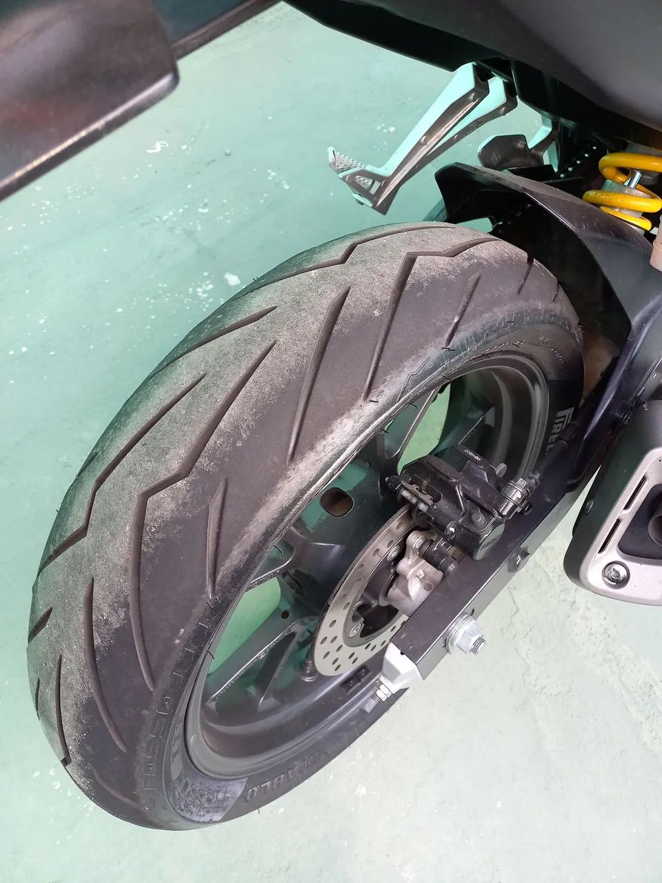 Vendo CB 300  - Foto 4