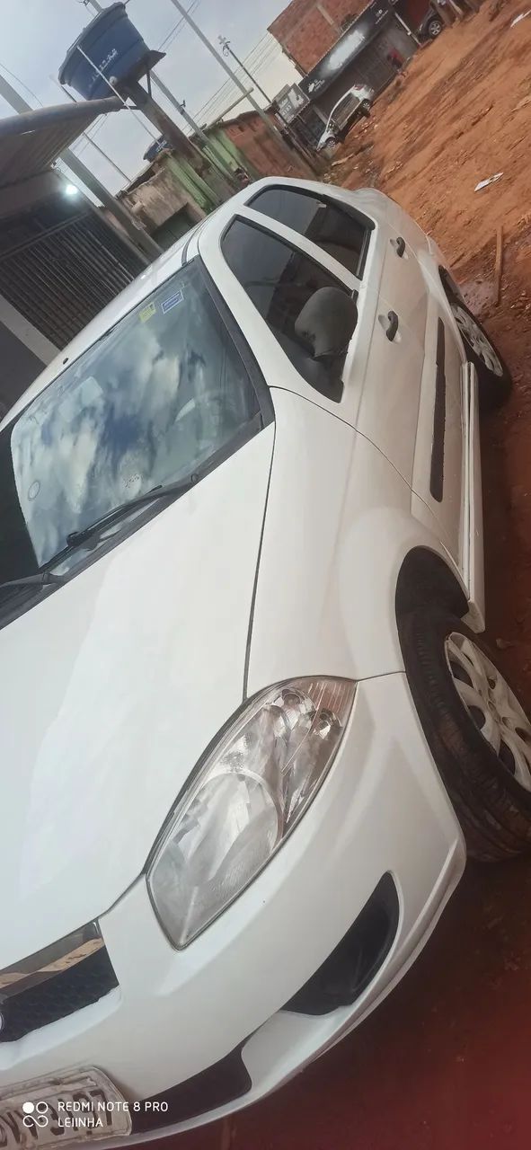 Fiat Siena 1.0 8V 2015