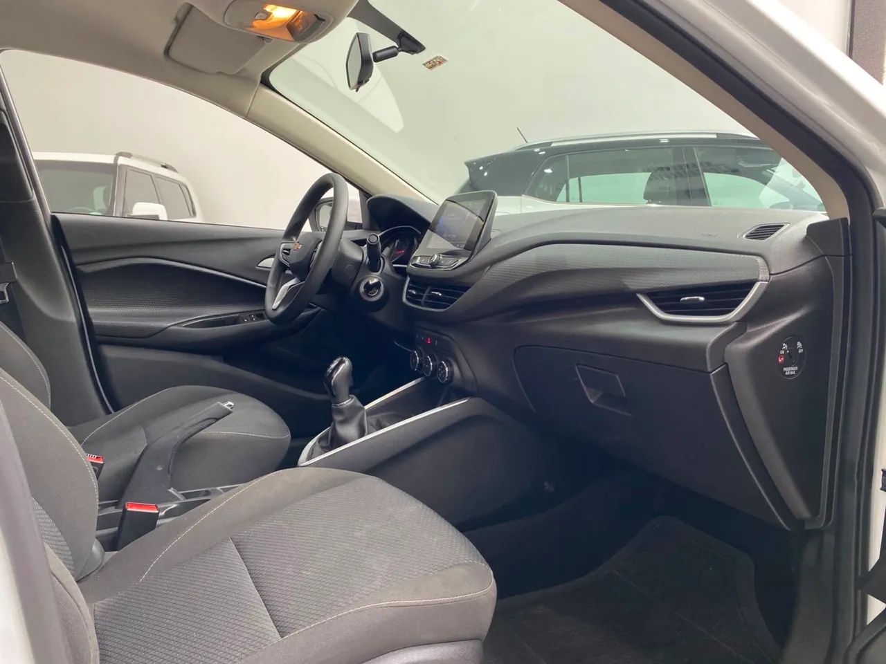 Chevrolet Onix Hatch LT 1.0 12V Flex Mec. 4P, foto 6 de 14