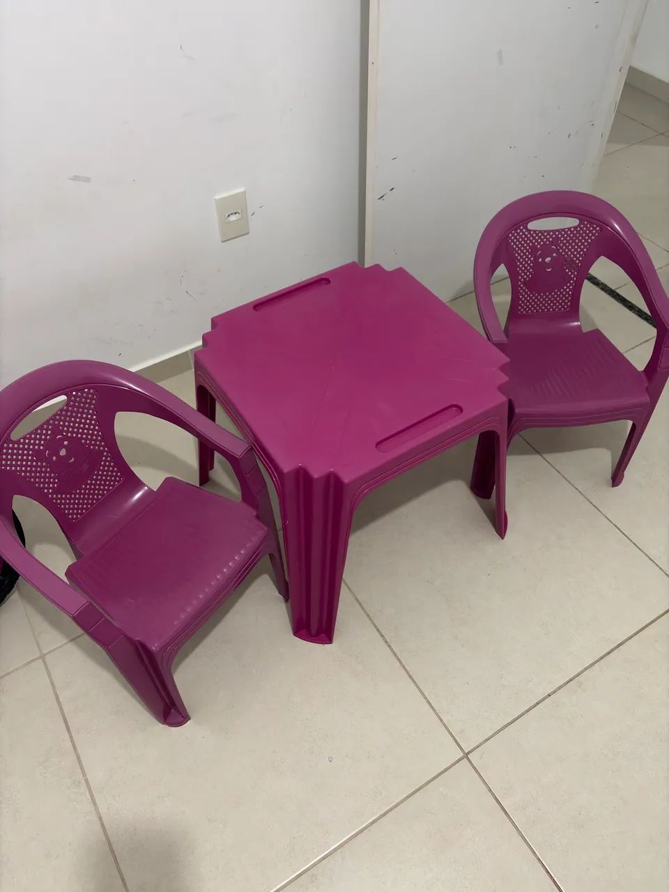 Mesa e cadeiras infantil  - Foto 2