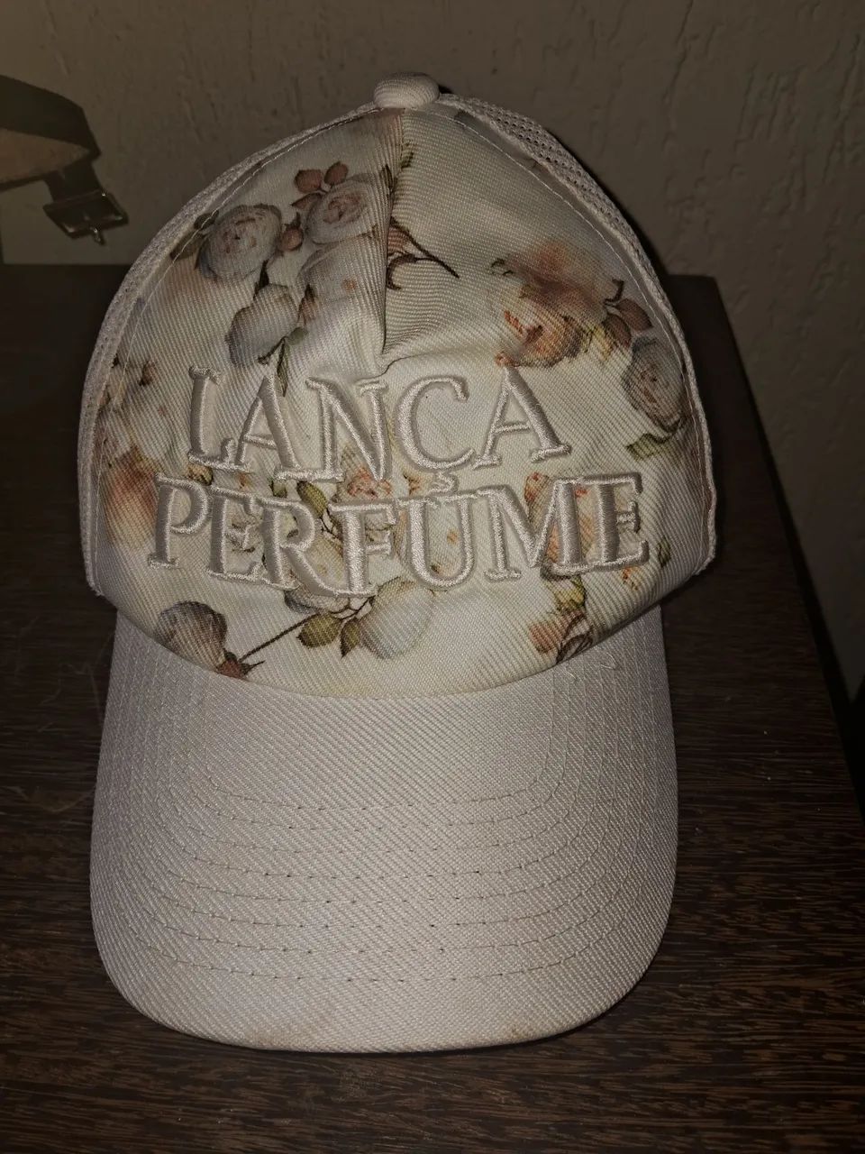 Boné Lança Perfume Branco