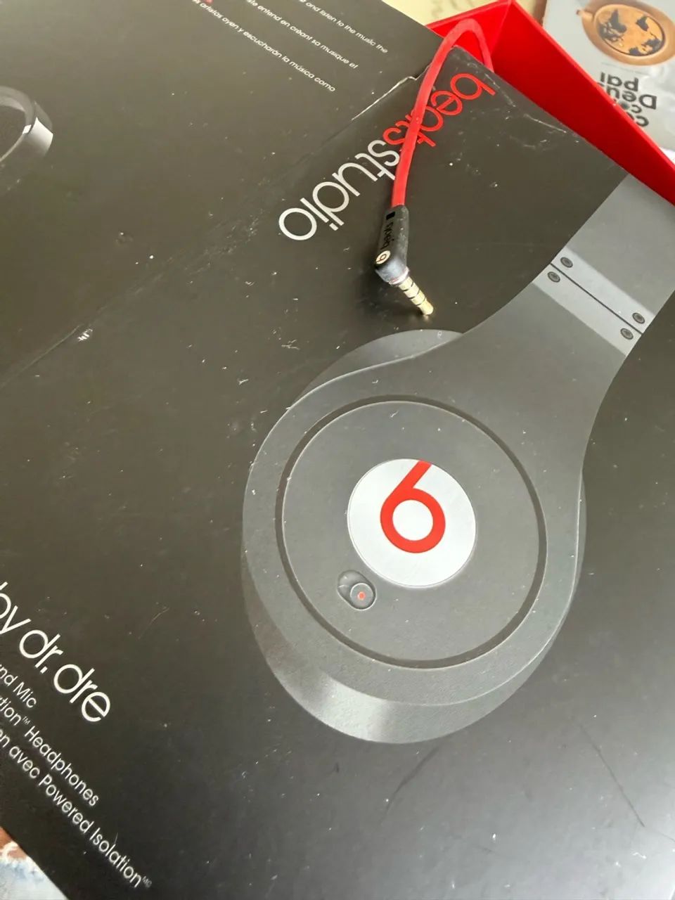 Fone Beats precisa trocar as espumas
