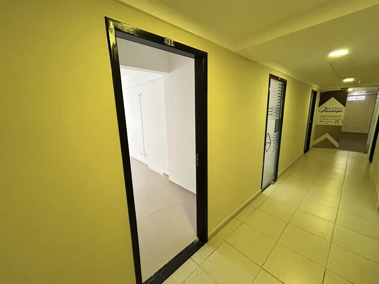 Sala Comercial 22 m² | Mediterrâneo Trade & Medical | Em frente a Vilas do Atlântico - Foto 3