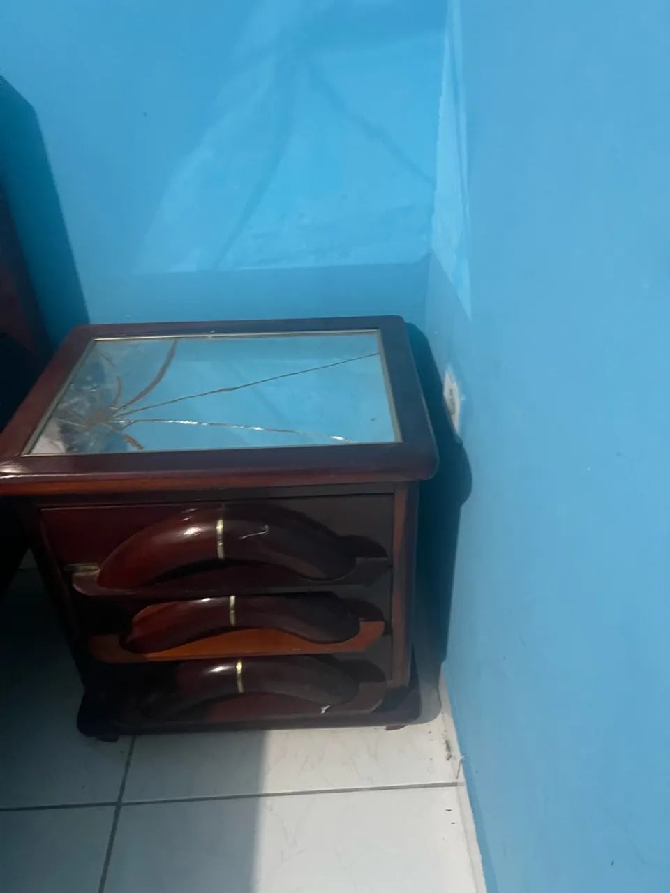 Mesa de cabeceira 