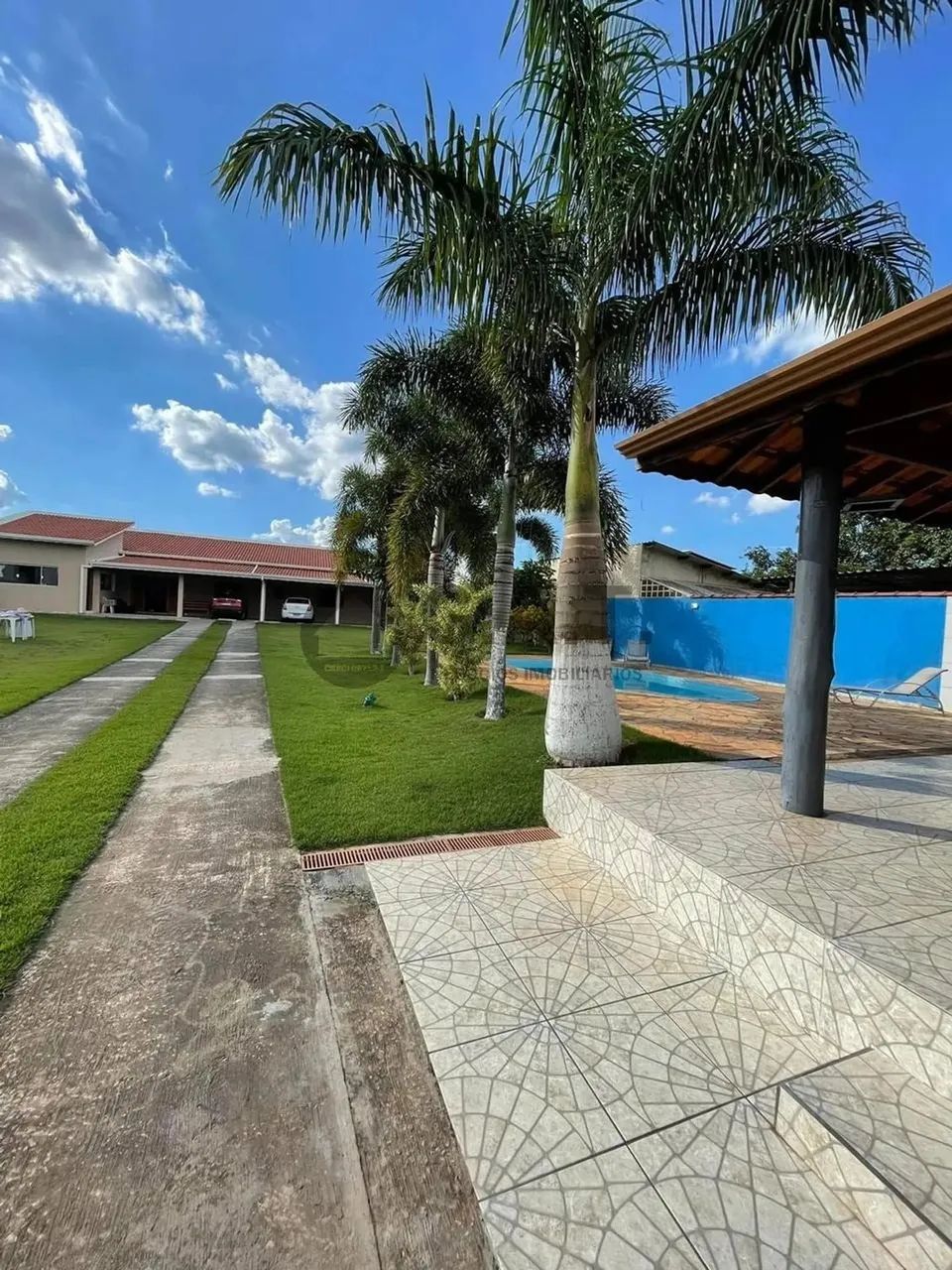 Chácara à venda em Araçoiaba da Serra-SP: 3 quartos, 1 suíte, 1 sala, 2 ...