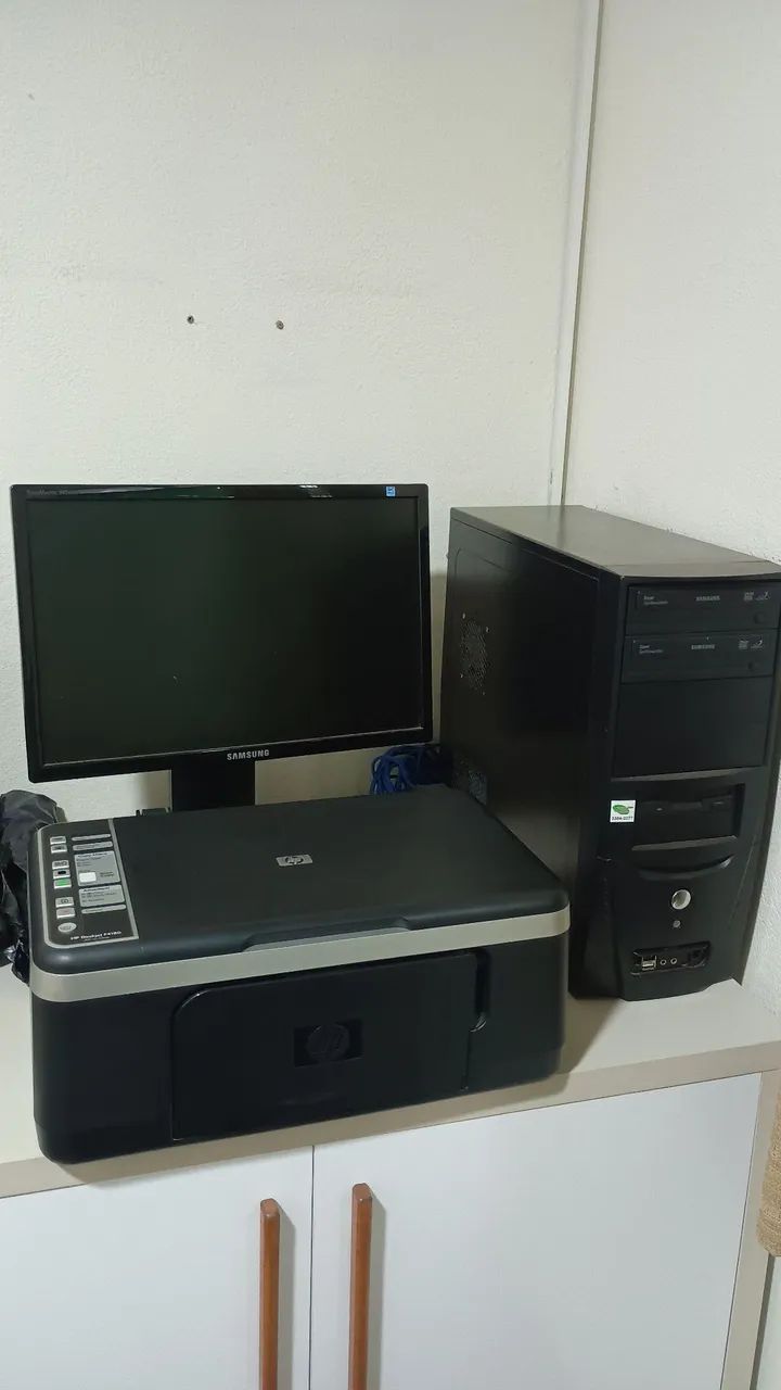Vendo computador completo com impressora HP
