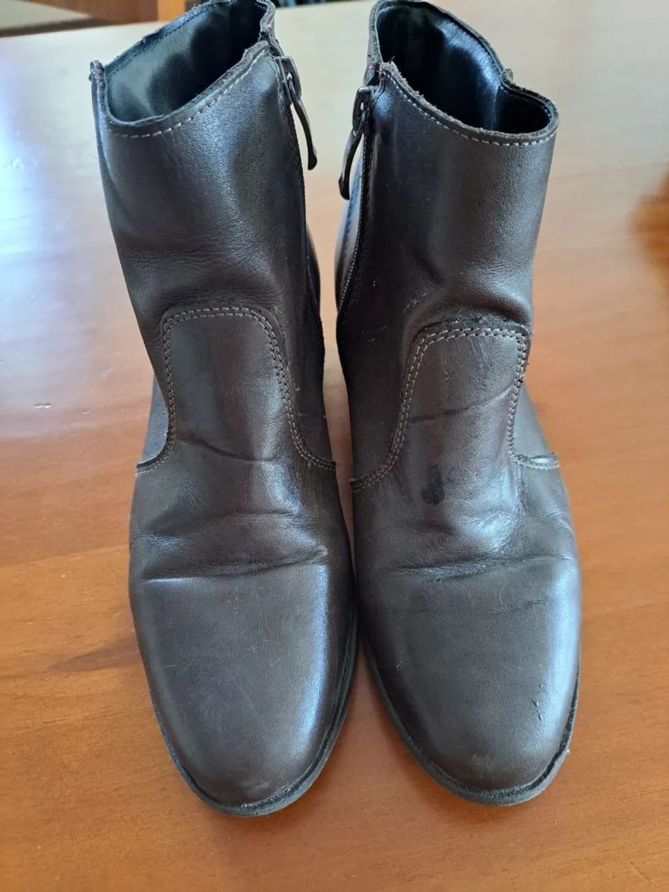 Bota couro marrom - Foto 2