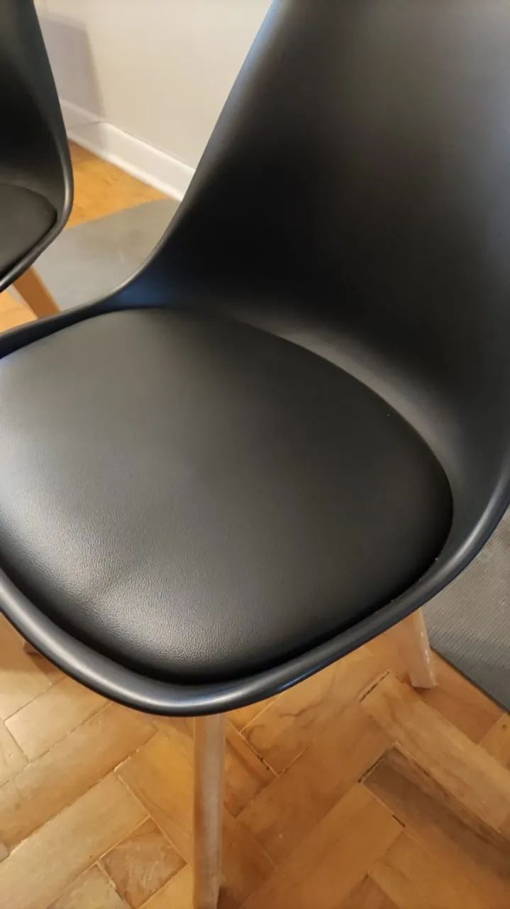 Cadeiras estilo Eames (valor de cada uma) - Foto 3