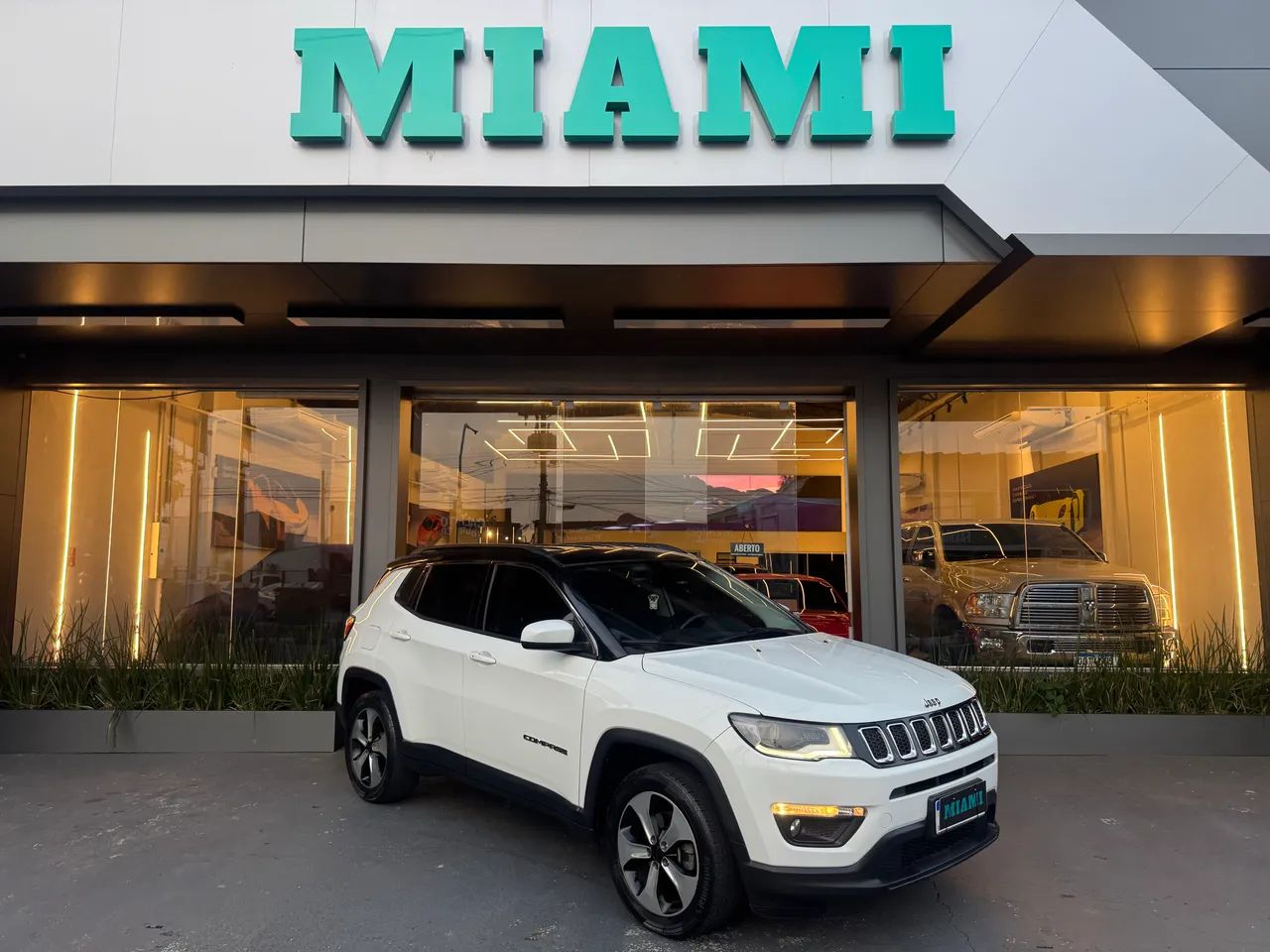 Jeep Compass Longitude 2.0 4X2 Flex 16V Aut. 2017