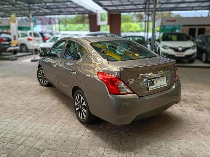 Nissan Versa SL 1.6 16V Flexstart 4P Aut. 2018 - Foto 4