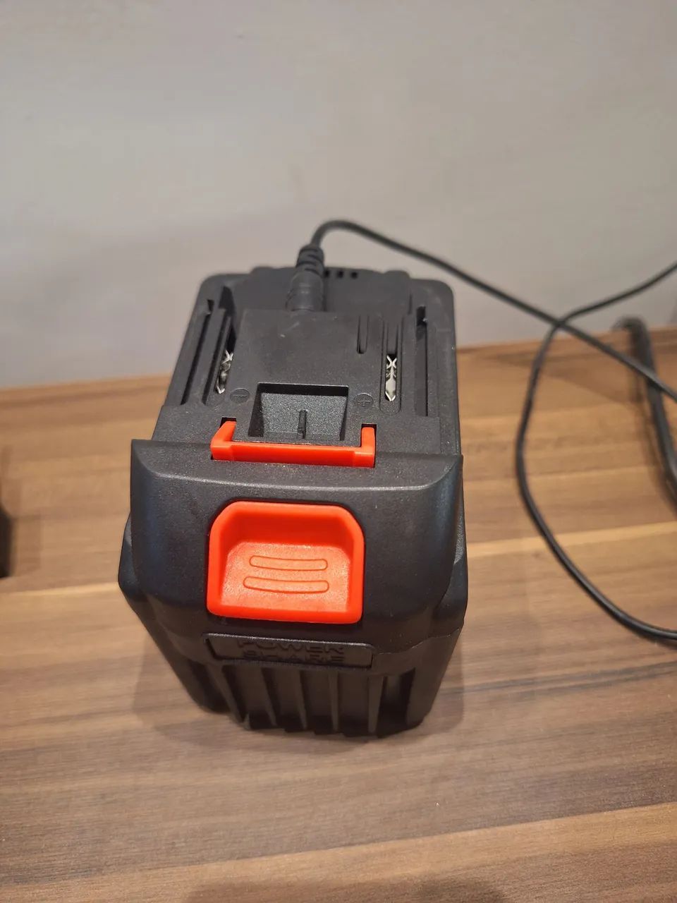 Bateria 8ah 21v modelo makita 20 celulas - Foto 4