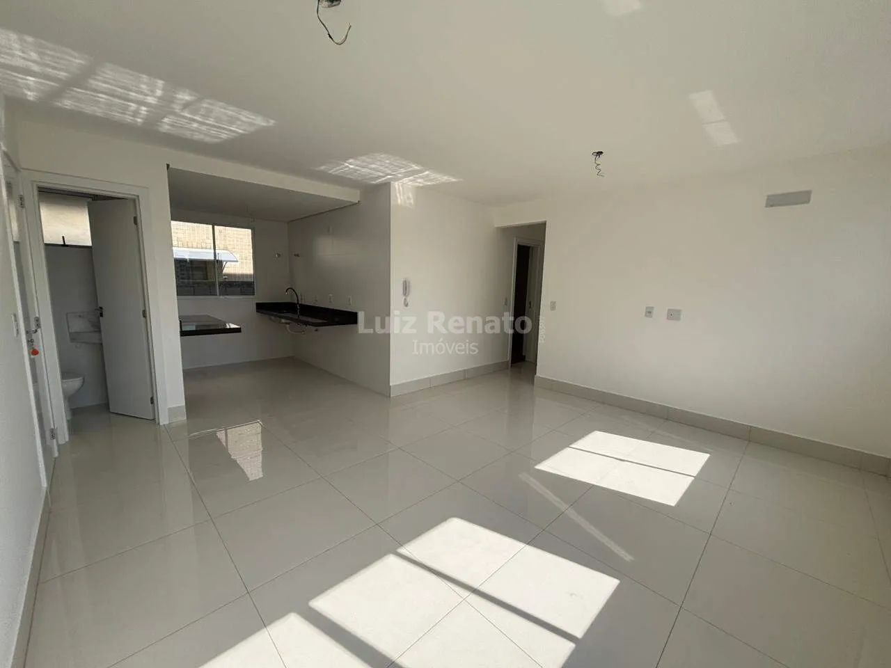 Apartamento para aluguel, 2 quartos, 67m² no Vila Paris