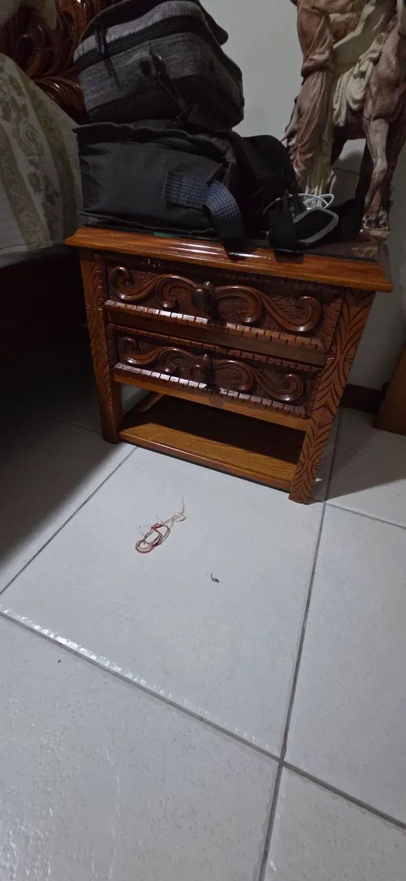 Cama e mesas de canto estilo Luis VI - Foto 2