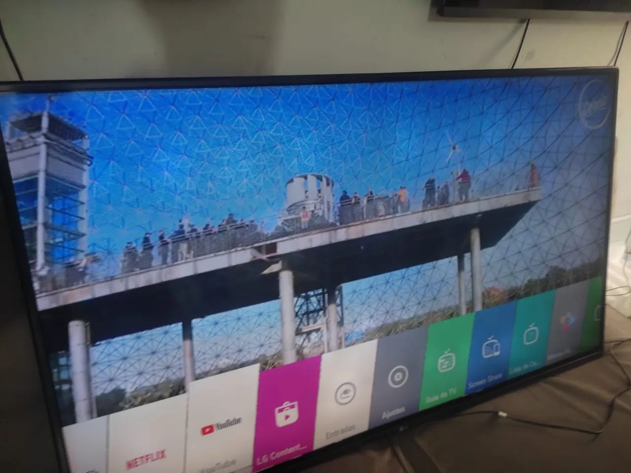 Smart TV LG 55 polegadas LED completa urgente motivo saude
