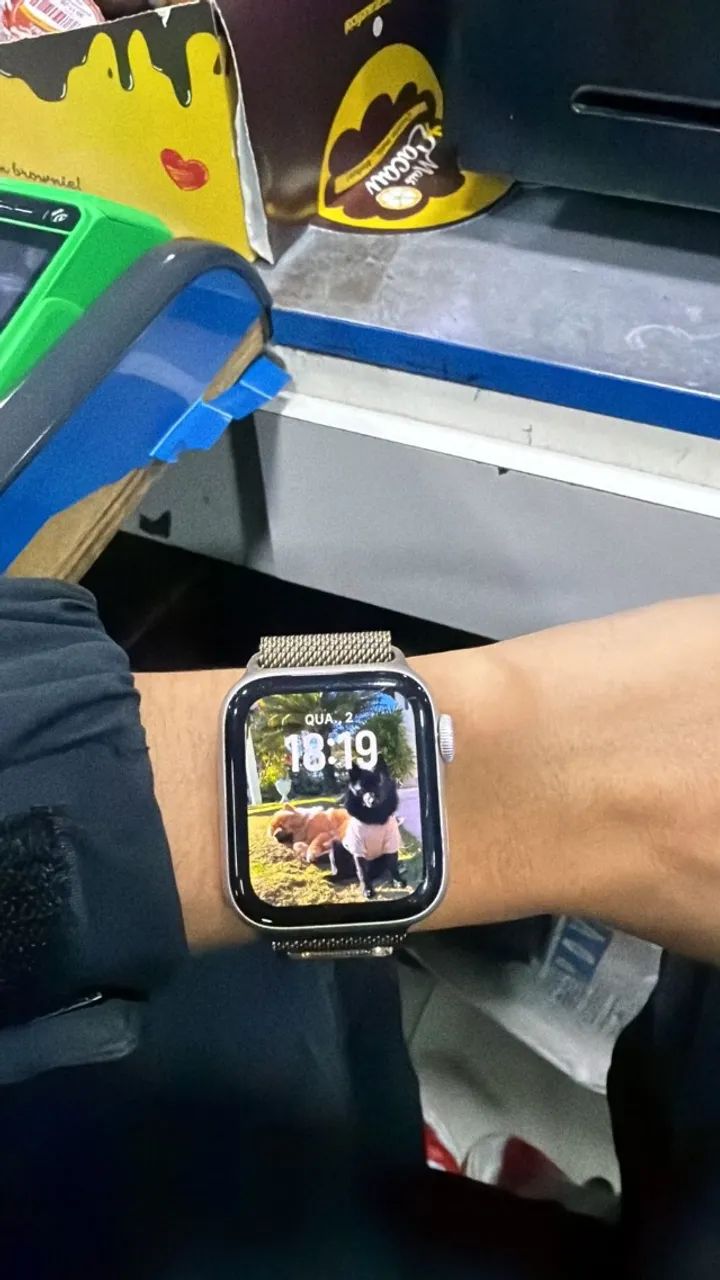  Apple Watch SE (2ª geração) - 40 MM - Foto 3