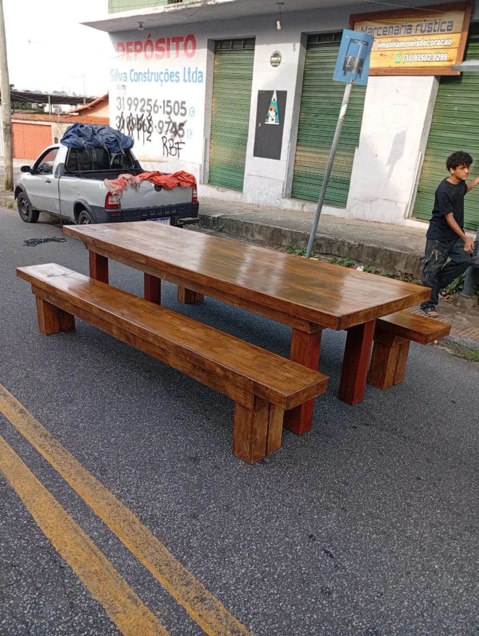 Mesa de madeira  com bancos sob medida 3x0, 94 - Foto 5