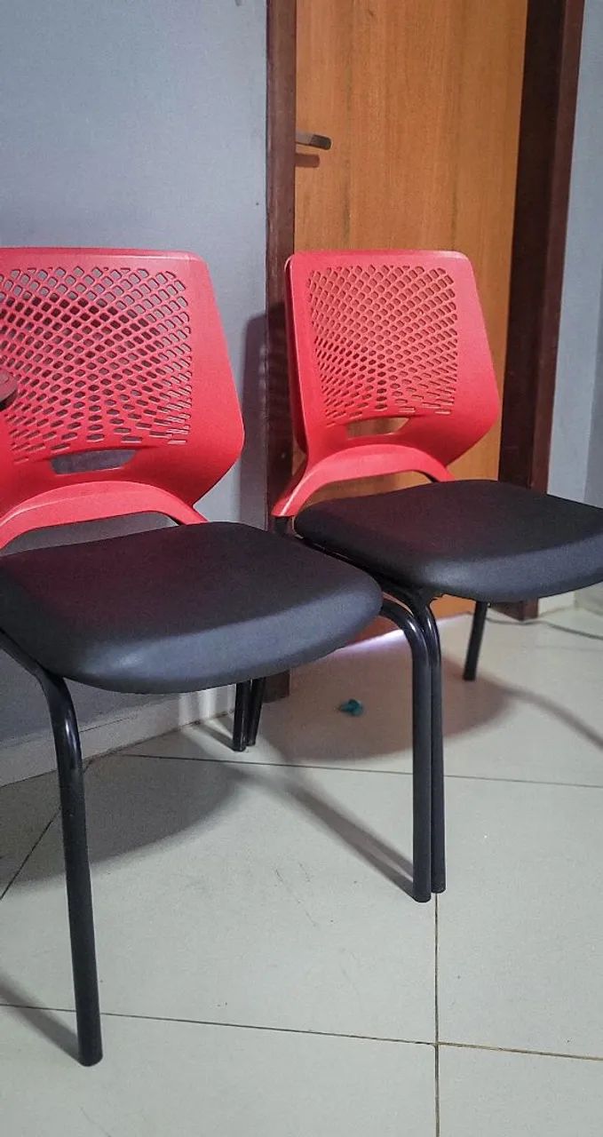 Cadeira acolchoada super confortável  - Foto 2