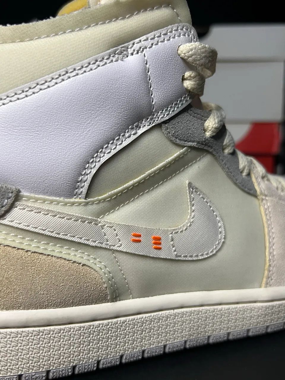 Jordan 1 Mid Inside Out 39 original - Foto 4