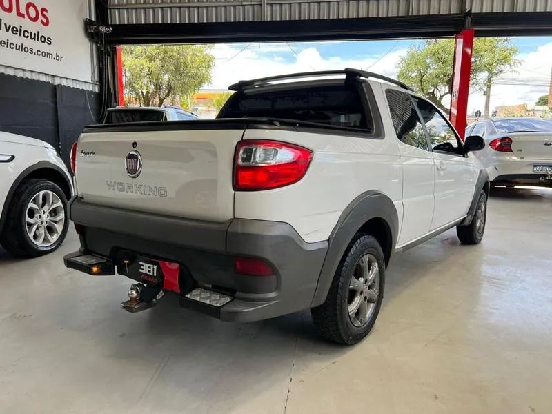 Fiat Strada Working Celeb.1.4 Fire Flex 8V CD 2017 - Foto 4