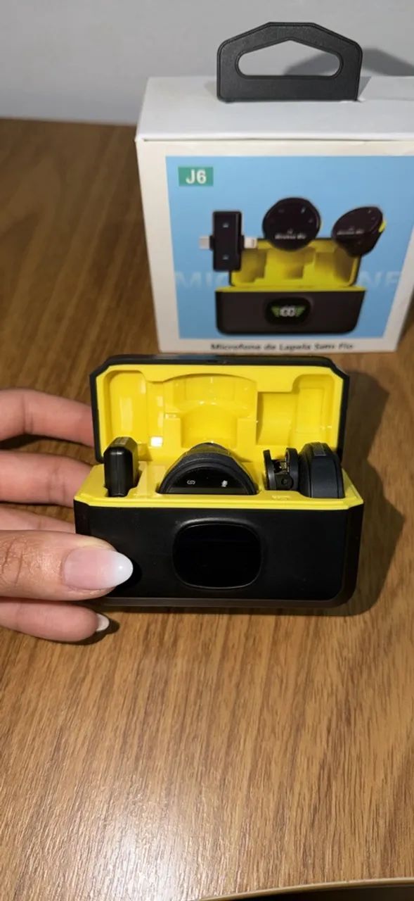 Microfone Lapela Sem Fio J6 com Case  - Foto 5