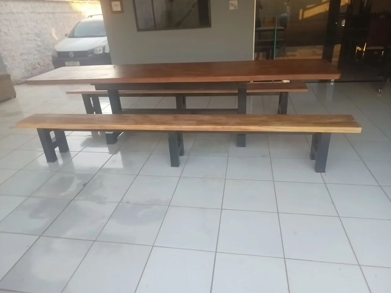 Mesa de madeira com pés de ferro  - Foto 3