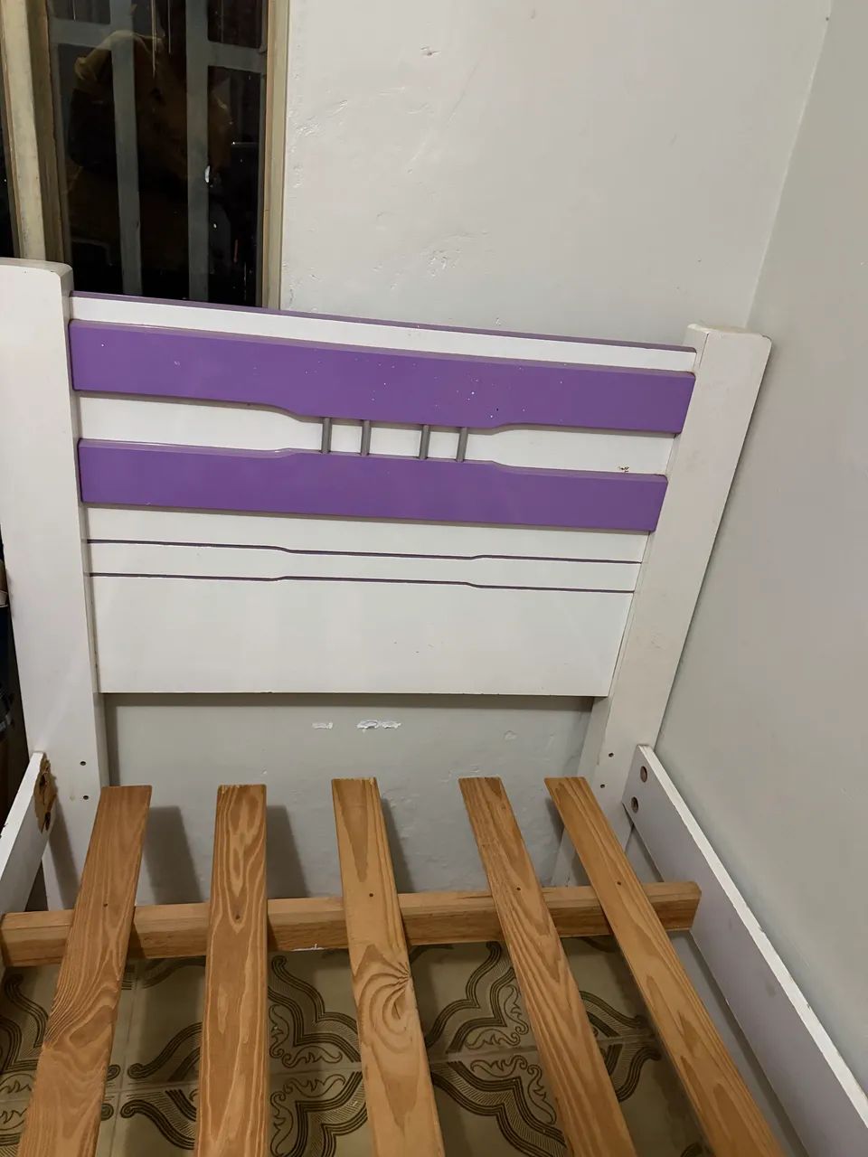 Cama de solteiro com colchão - Foto 4