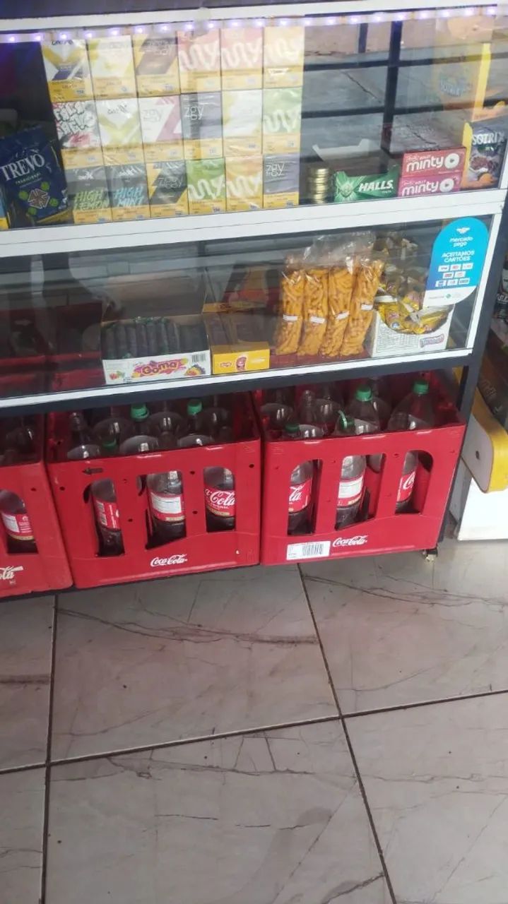 Vendo prateleira de vidro 