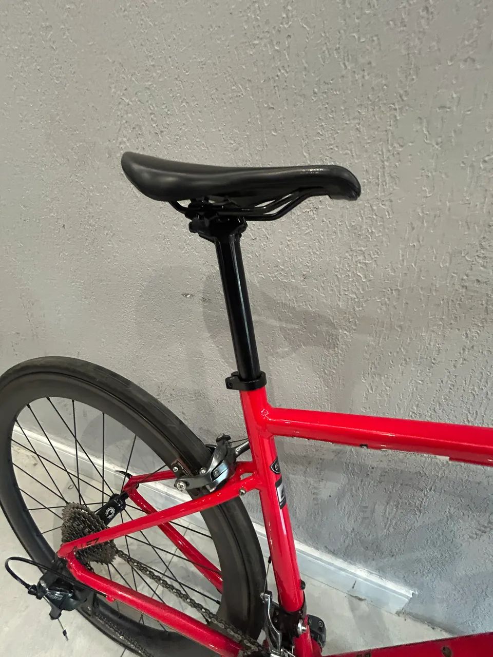 Bic. SPECIALIZED Allez TAM:52 disponível - Esportes de Quadra e Ao