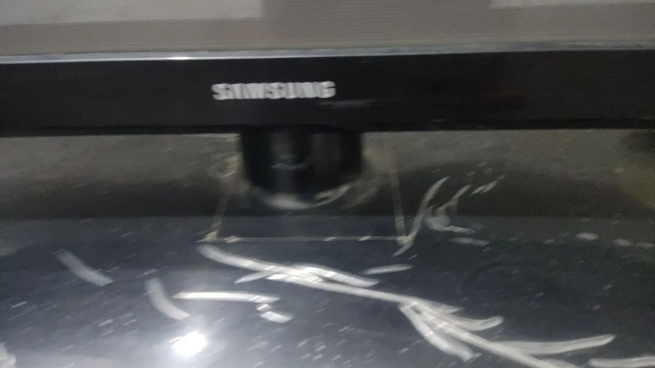  TV Samsung Plasma de 51 polegadas (Série F4000), - Foto 3