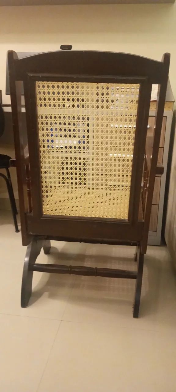 CADEIRA CLÁSSICA DE BALANÇO  - Foto 2